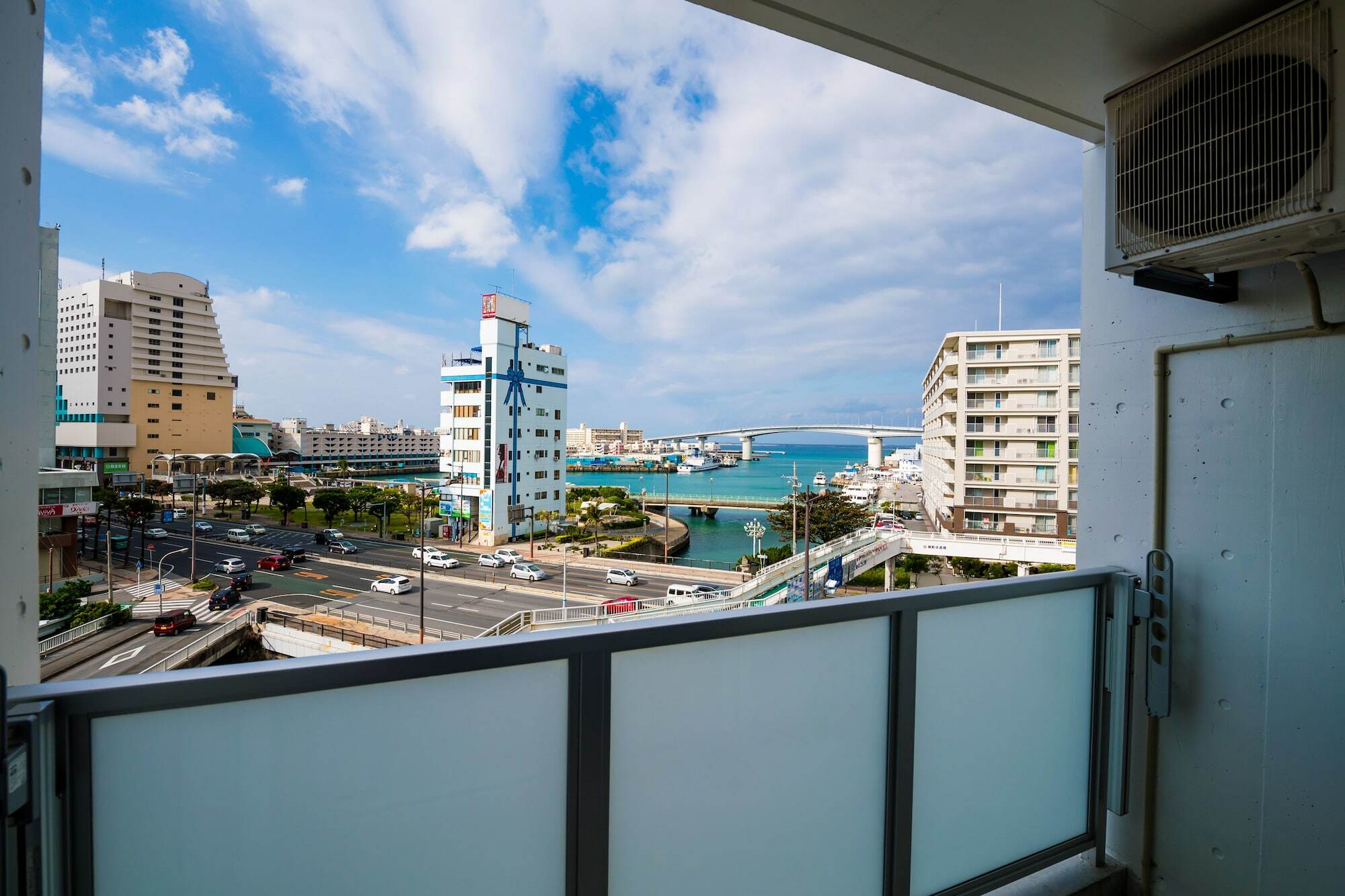 Aparthotel Little Island Okinawa Tomari Exterior foto